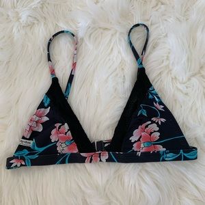 RHYTHM BIKINI TOP - SIZE S